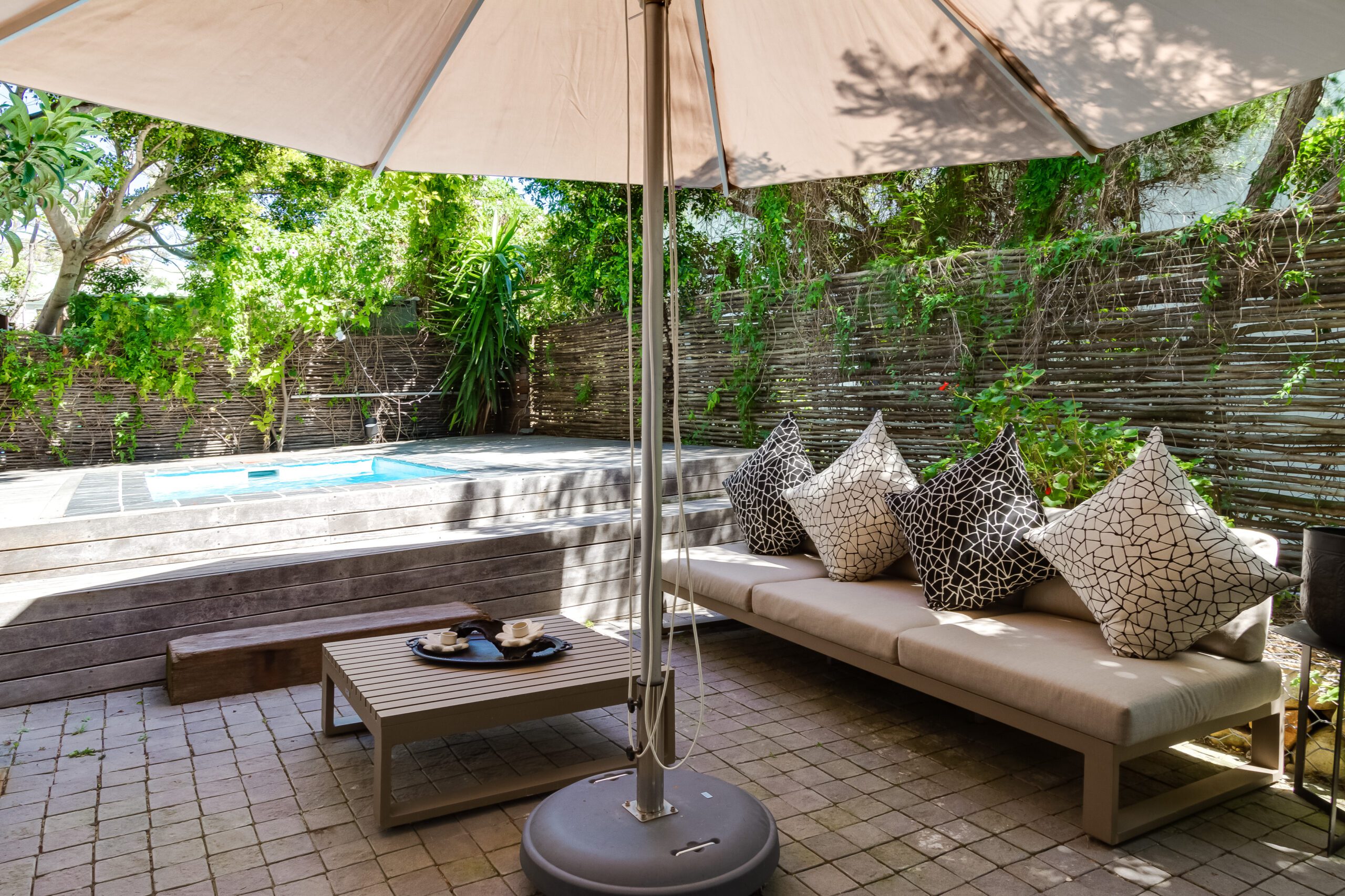 Copy of Garden-Outdoor-Area (16)