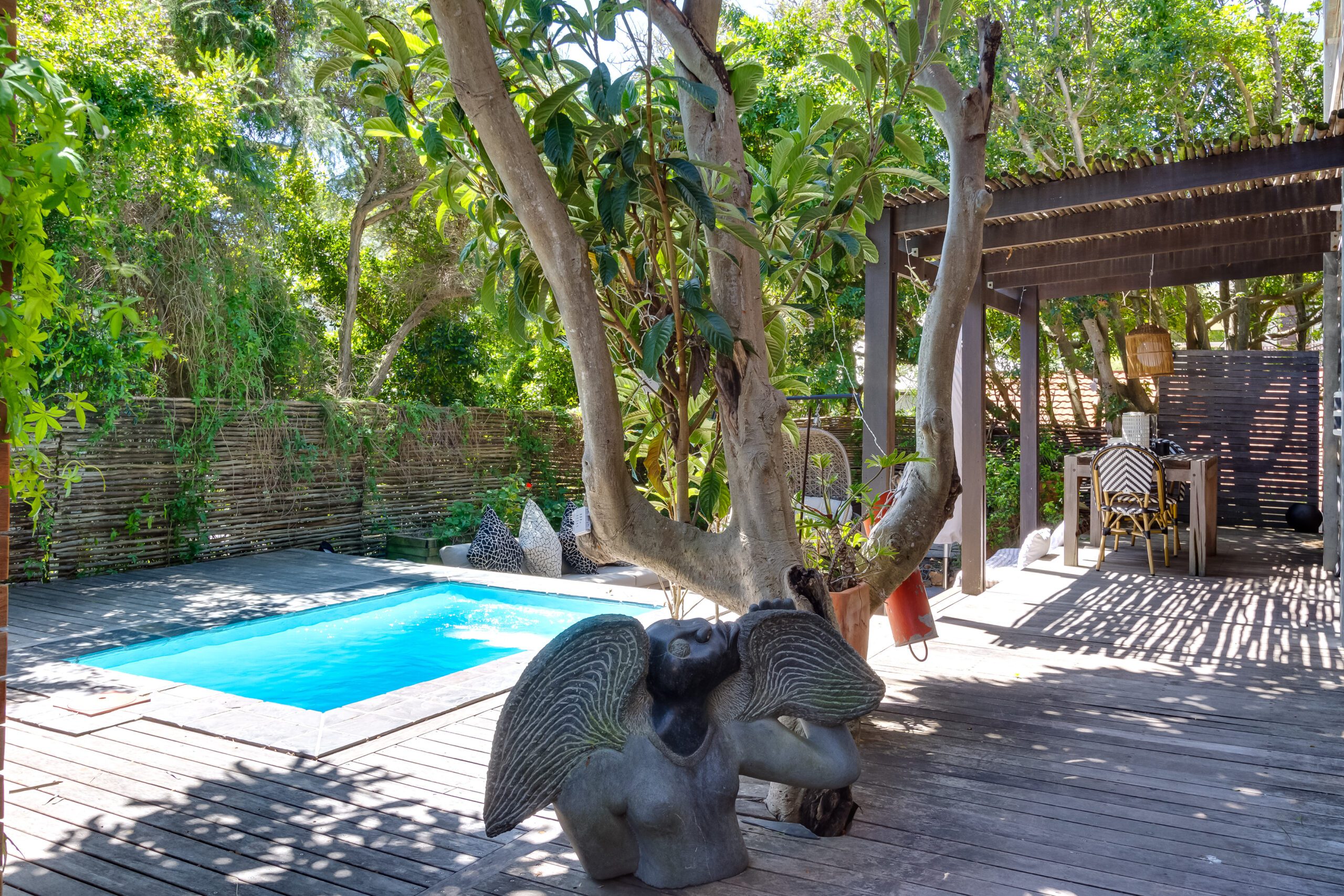 Garden-Outdoor-Area (3)